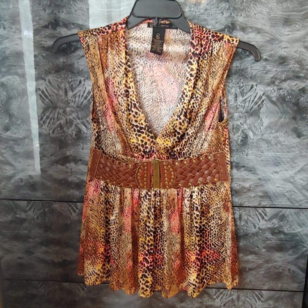 Grass collection top. Size S.